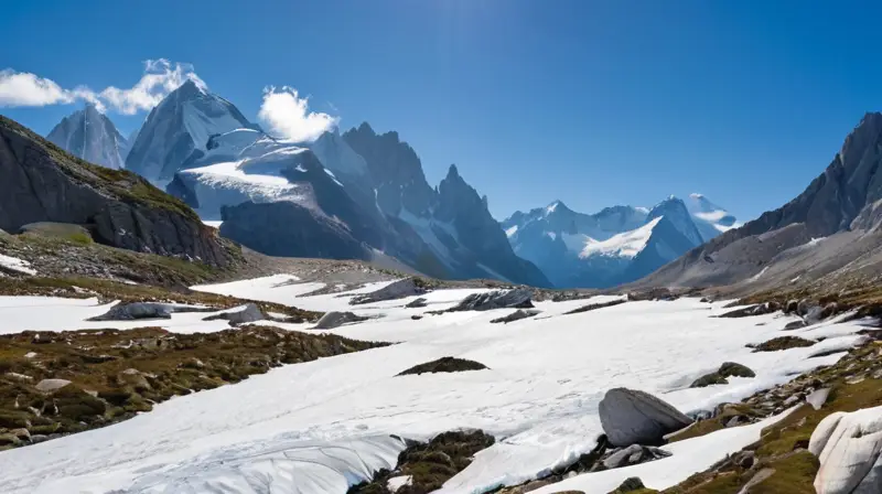 Mont Blanc destaca por sus majestuosas cumbres nevadas