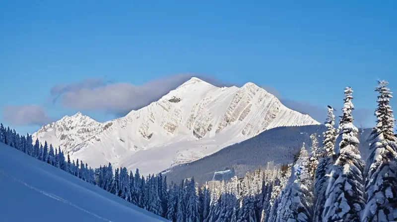 Un paisaje invernal de montañas nevadas